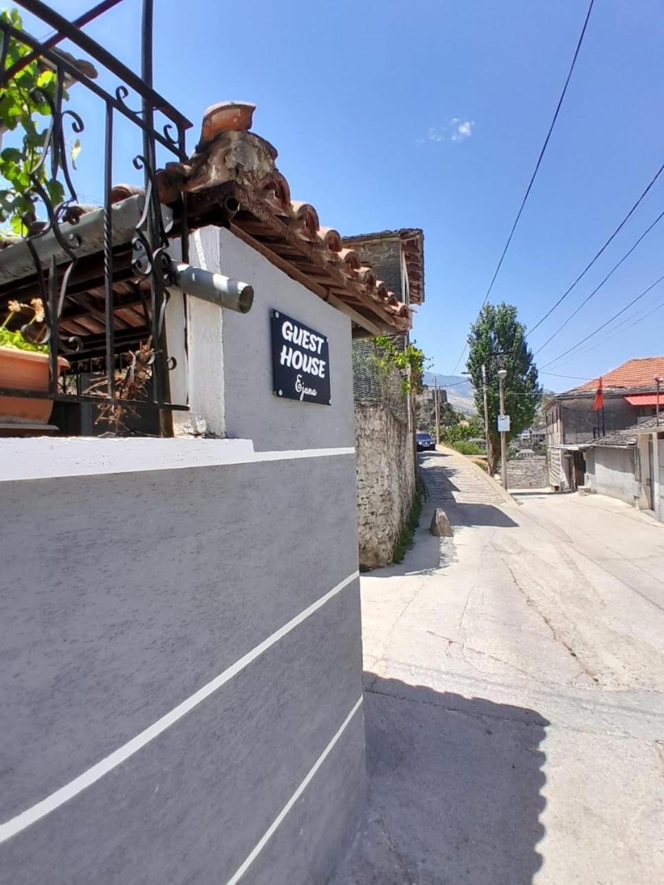 Guest House Ejona Гирокастра Экстерьер фото